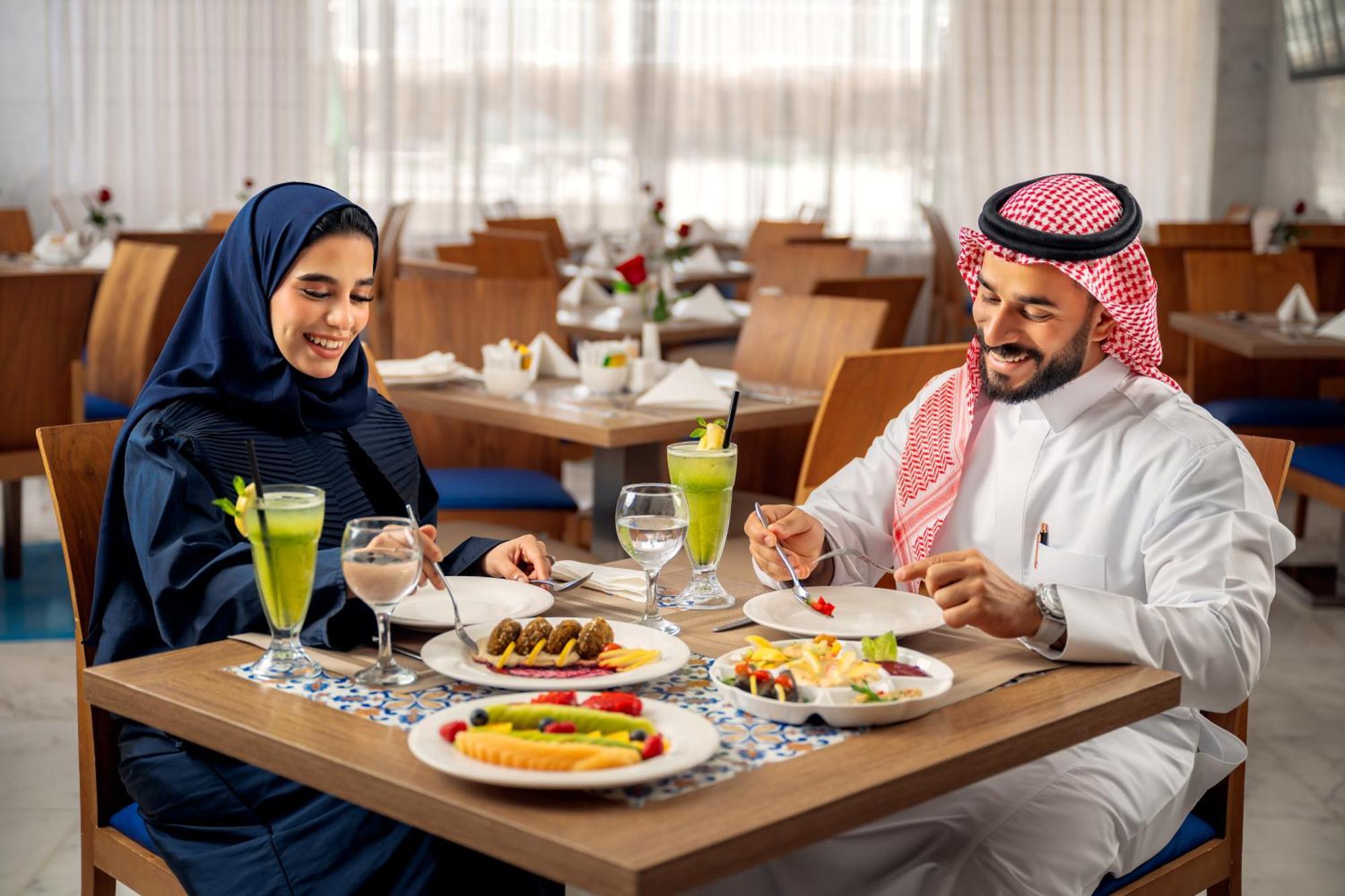 Tulip Inn Al Daar Rawafid Medina Buitenkant foto