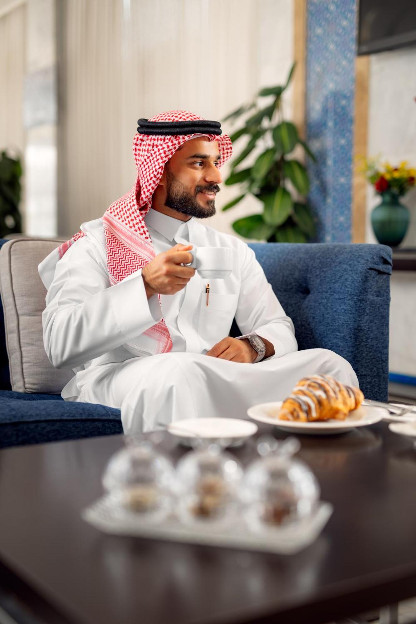 Tulip Inn Al Daar Rawafid Medina Buitenkant foto