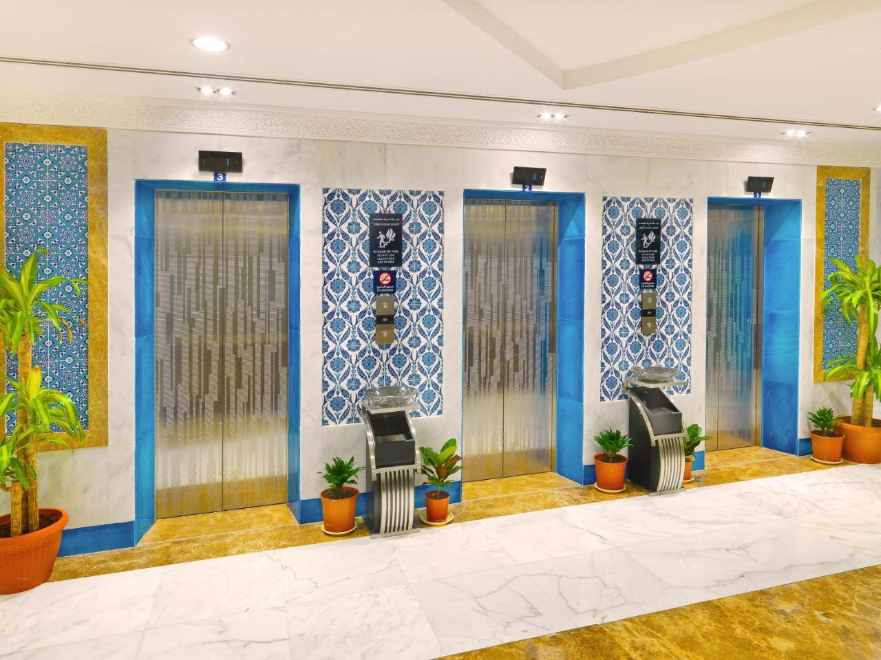 Tulip Inn Al Daar Rawafid Medina Buitenkant foto